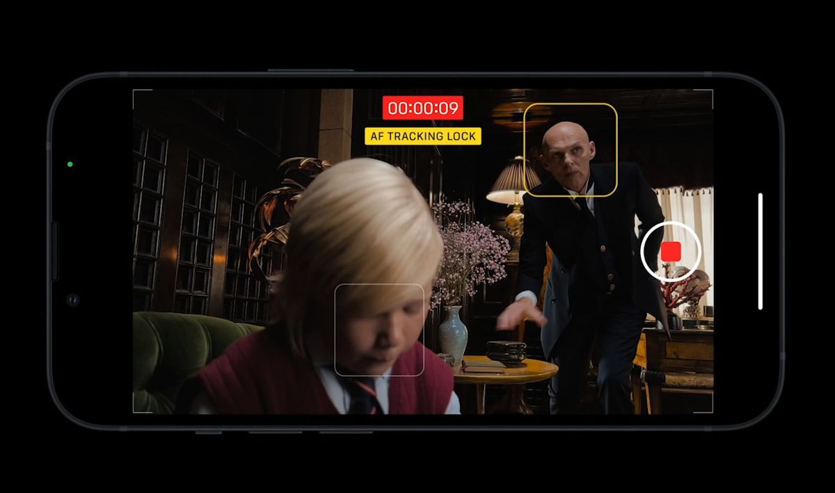 iPhone 13 Pro Max 1TB tính năng Cinematic chỉnh sửa video tuỳ theo ý muốn dễ dàng