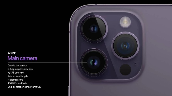 Cụm camera sau của iPhone 14 Pro và iPhone 14 Pro Max được nâng cấp lên 48MP, khẩu độ f/1.78 với camera chính, camera góc rộng và Tele vẫn giữ 12MP, khẩu độ lần lượt là f/2.2 và f/2.8.