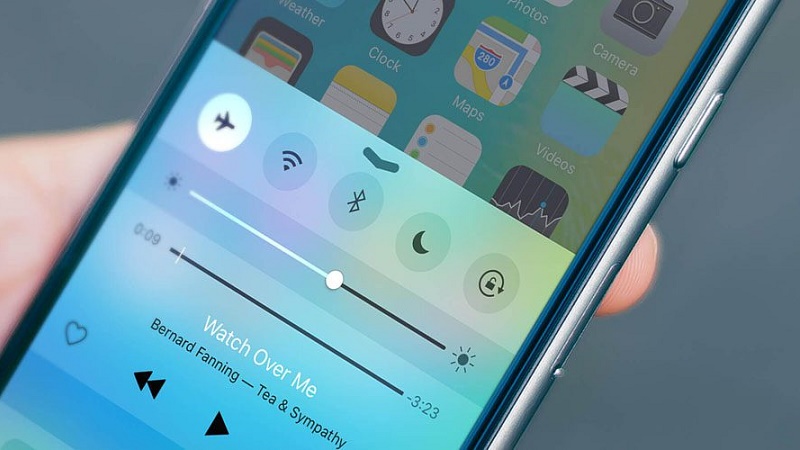 Khắc phục iPhone bắt sóng kém bằng cách bật/tắt chế độ máy bay