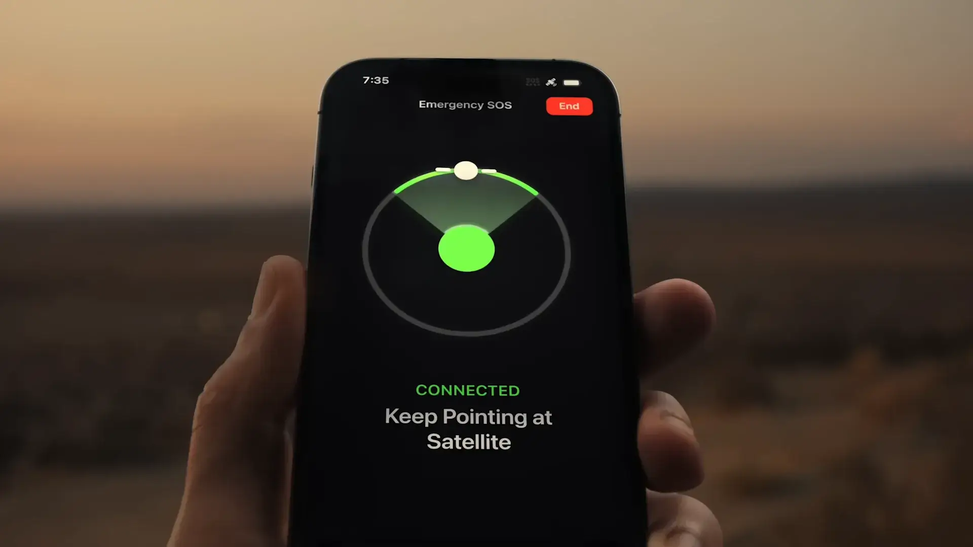 Kết nối vệ tinh trên iPhone 14 được miễn phí trong 2 năm đầu