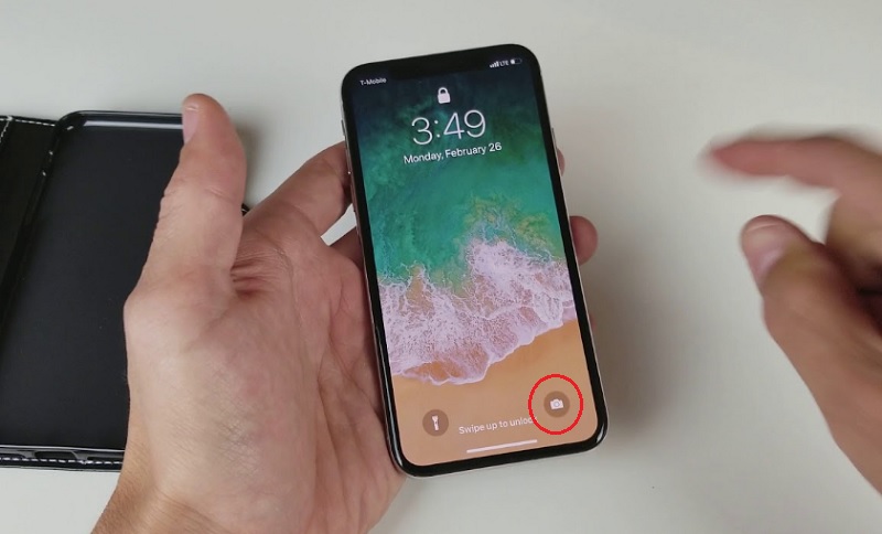 Truy cập camera ngay trên màn hình khóa