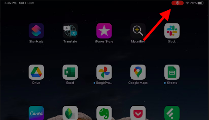 Sử dụng phím tắt Screen recording từ Trung tâm điều khiển