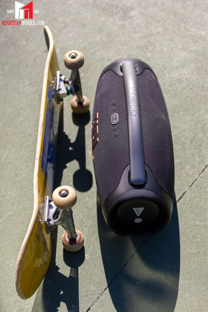 Loa Bluetooth JBL Boombox 3