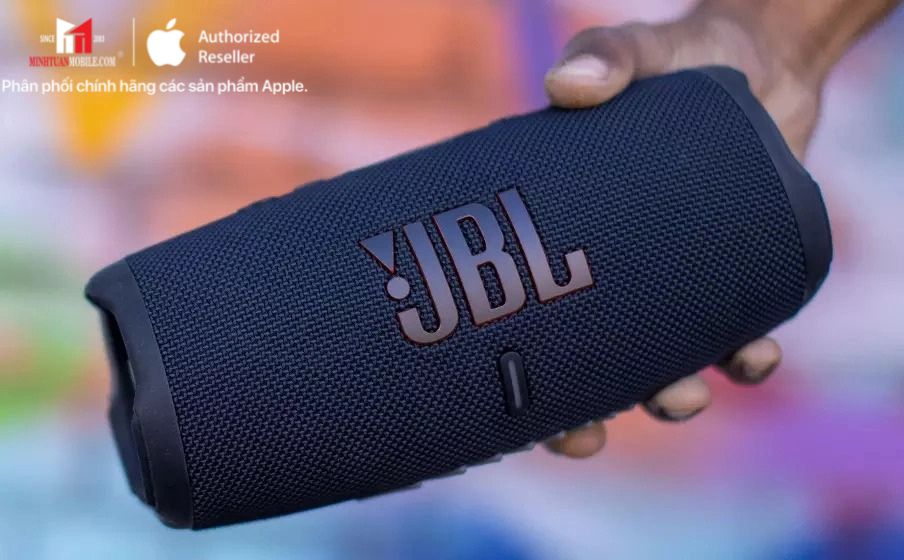 Tiệc vui sẽ thêm rộn rã với công nghệ PartyBoost, kết nối không giới hạn với các loa khác