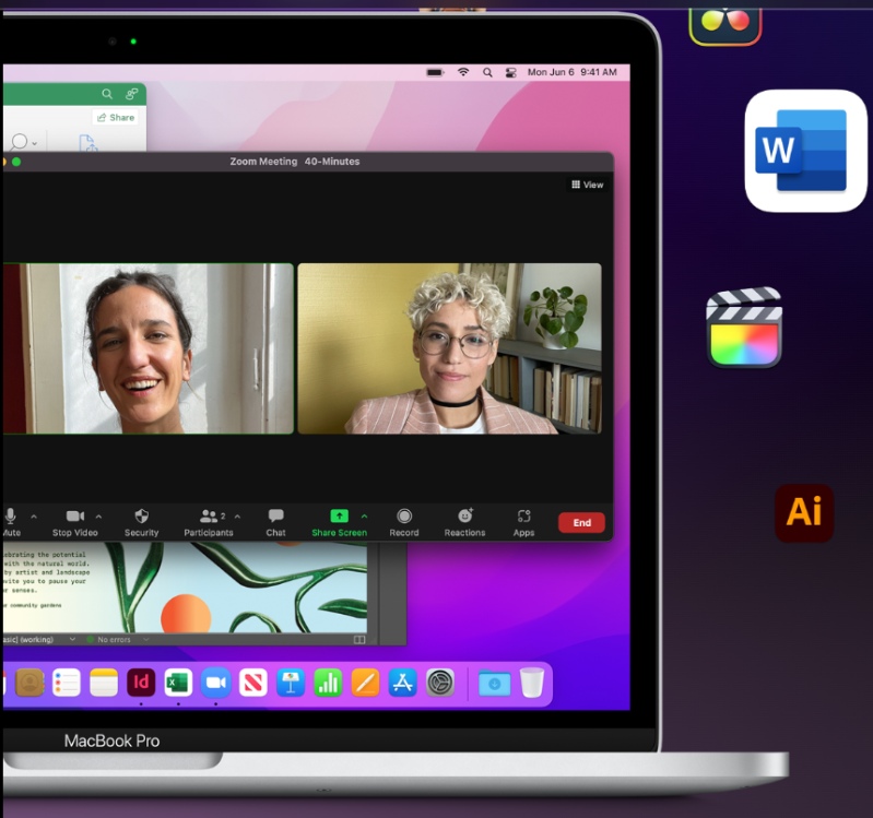 Nhờ sức mạnh trên chíp M2, việc camera FaceTime HD cũng dễ dàng tối ưu hoá tín hiệu, hình ảnh với chất lượng và độ ổn định cao. Cùng với đó là micro phòng thu cho âm thanh to rõ, liền mạnh và không bị đứt quãng, đảm bảo việc thu âm được tốt nhất.