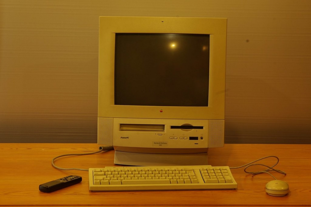 Macintosh Performa 5200