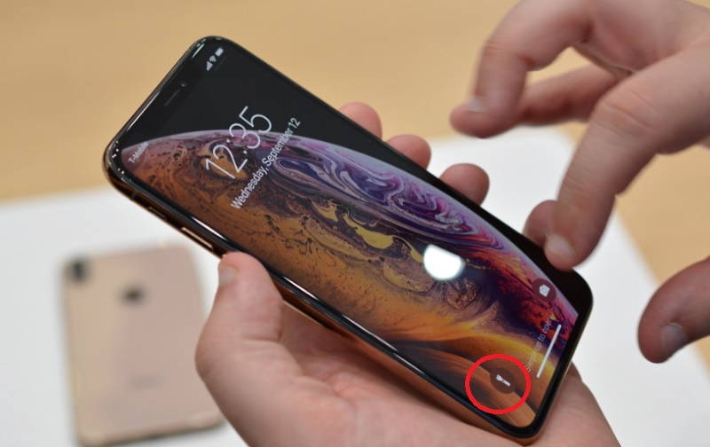 Màn hình khóa iPhone