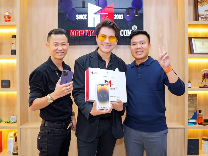 MC Vũ Mạnh Cường cũng 