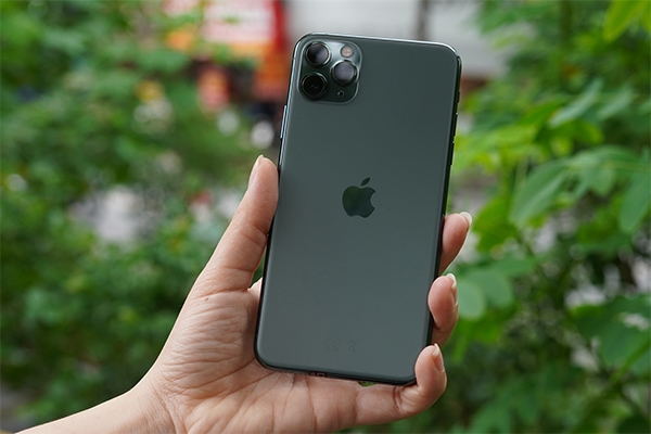 Mẹo kiểm tra iPhone cũ đơn giản kiểm tra vỏ bên ngoài