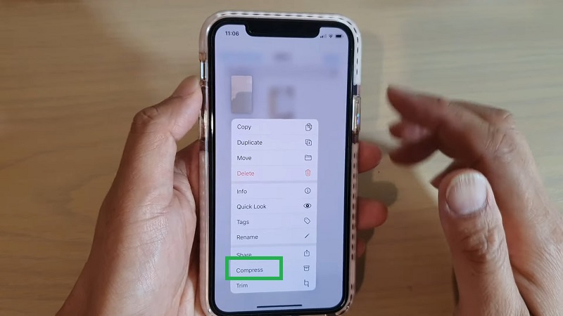 chọn tùy chọn Compress (Nén) thực hiện việc nén tệp tin 
