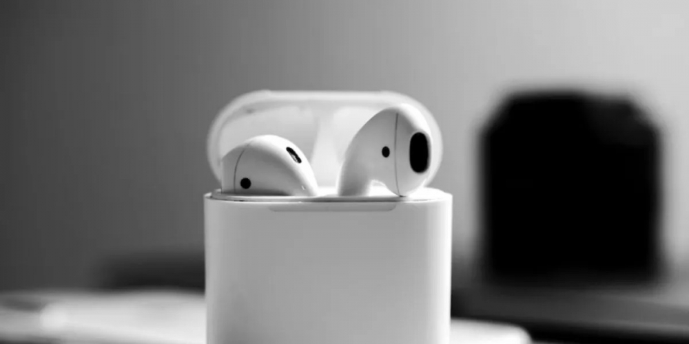 10 mẹo sử dụng giúp tiết kiệm pin AirPods, hạn chế tuột và hết pin quá nhanh