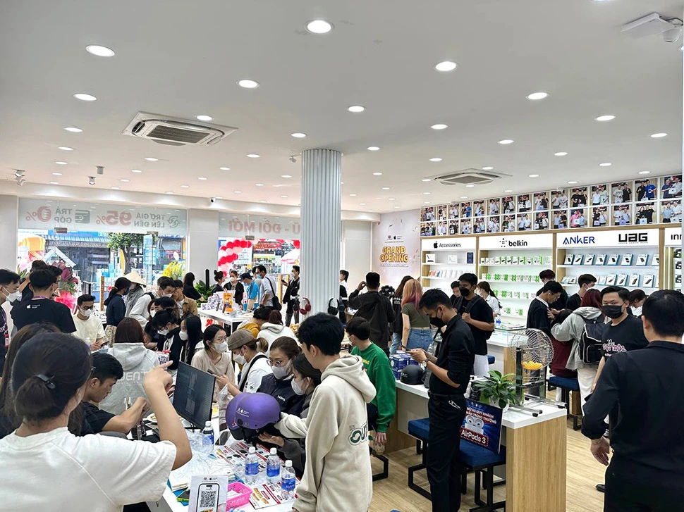 Minh Tuấn Mobile khai chương chi nhánh mới tại địa chỉ 363 Nguyễn Oanh