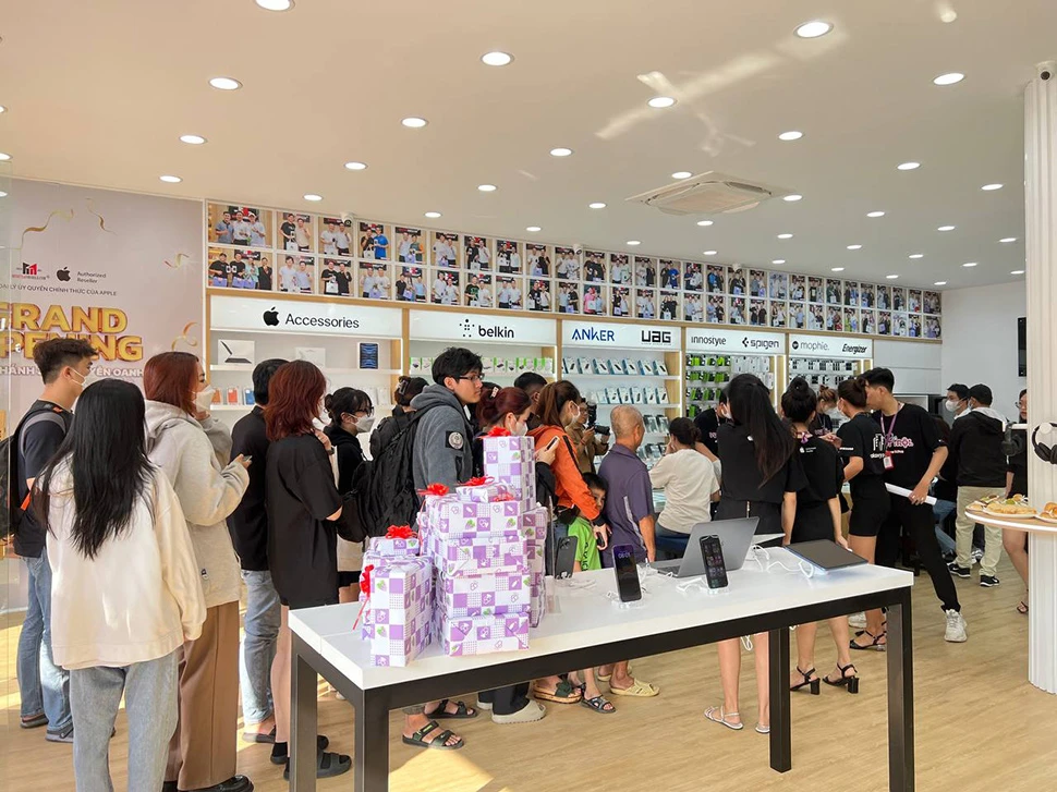 Minh Tuấn Mobile khai chương chi nhánh mới tại địa chỉ 363 Nguyễn Oanh