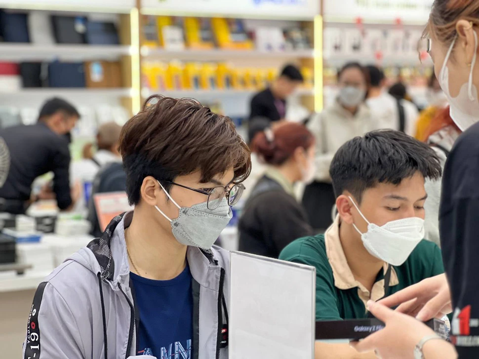 Minh Tuấn Mobile khai chương chi nhánh mới tại địa chỉ 363 Nguyễn Oanh