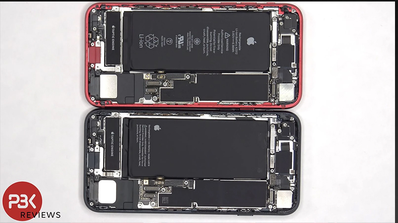 iPhone SE (2022) bị rách một cách đáng ngạc nhiên để lộ viên pin lớn hơn bên trong