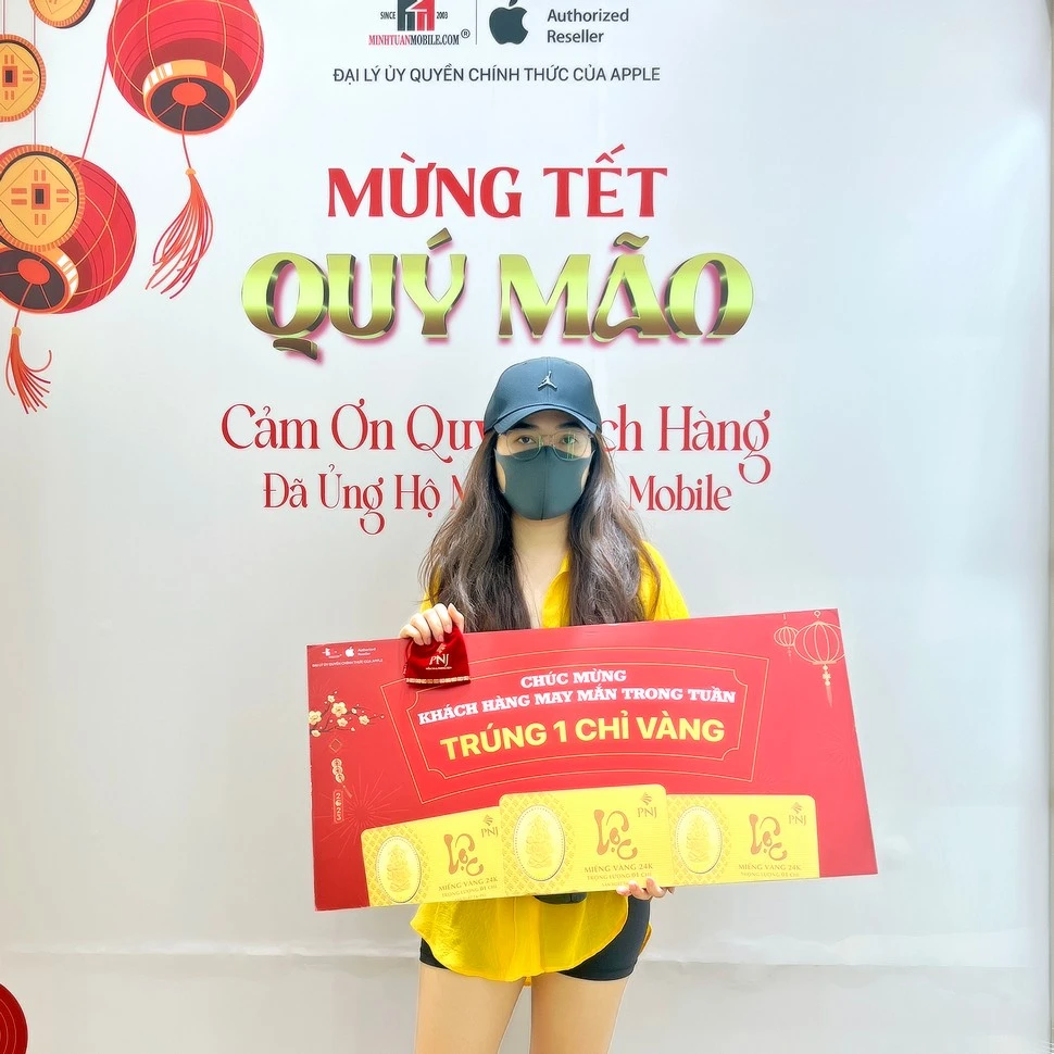 mua iPhone MacBook trúng 1 chỉ vàng