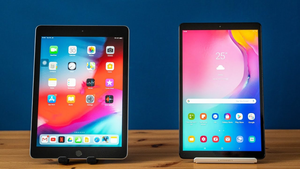 Nên mua máy tính bảng Android hay iPad