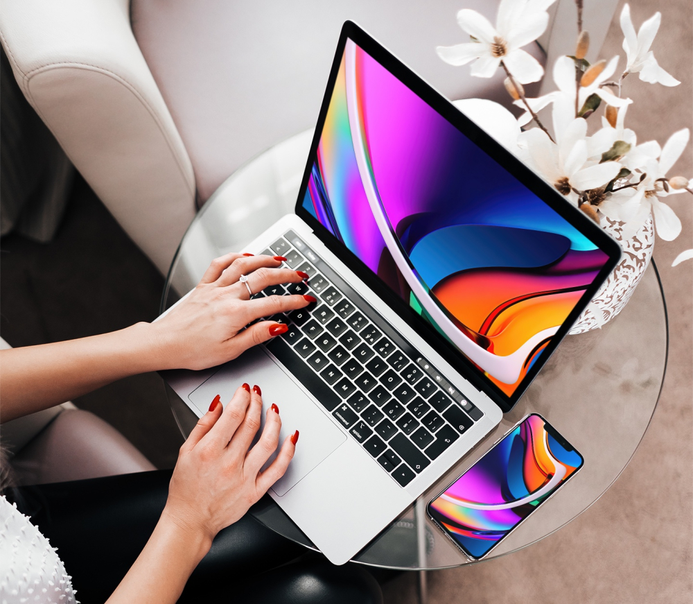 Sforum - Trang thông tin công nghệ mới nhất New-27-iMac-advertising-wallpaper-mockup Mời bạn đọc tải về bộ hình nền iMac 2020 mới dành cho máy tính và iPhone 