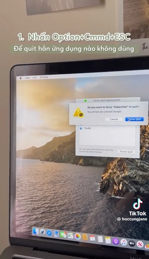 Force Quit để tắt các ứng dụng trên MacBook