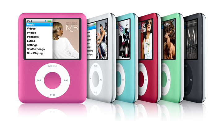 iPod 2007 có màn hình cảm ứng lớn cùng với nút Home