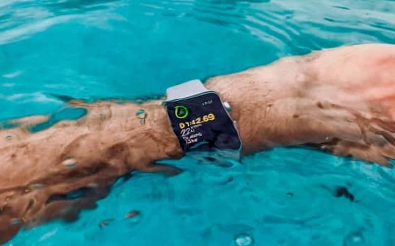 Chức năng Theo dõi bơi nâng cao