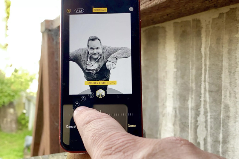 Có 6 ánh sáng chân dung khác nhau để lựa chọn trên iPhone