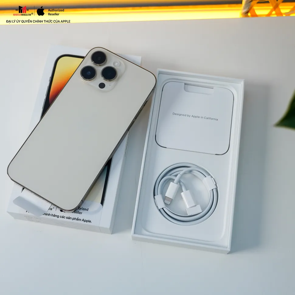 Sạc ngược không day iPhone 14 Pro Max