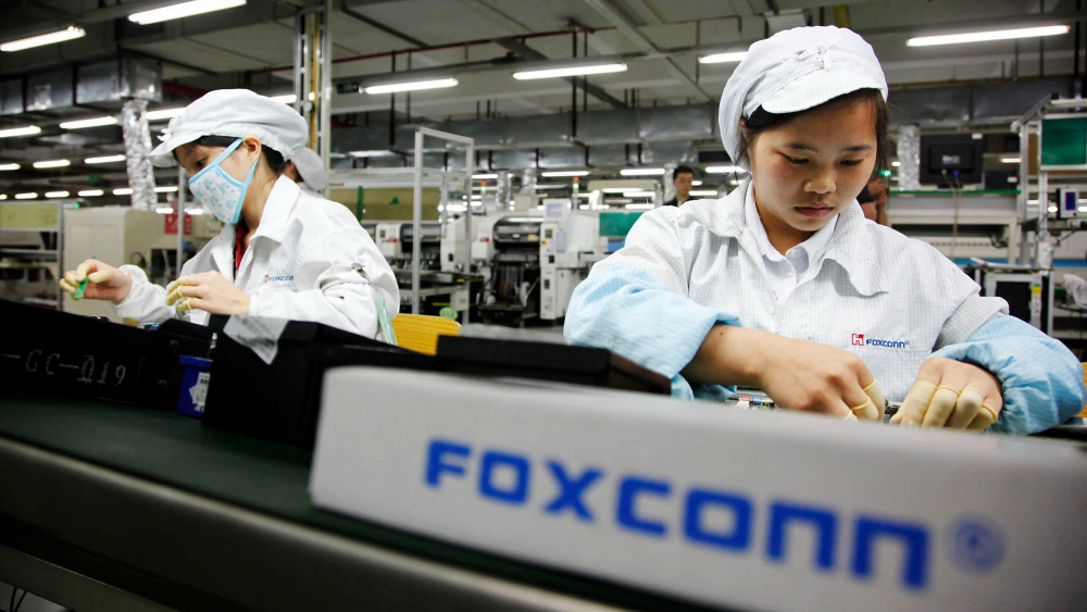 Sản lượng iPhone tại nhà máy lớn nhất của Foxconn có thể sụt giảm do chính sách phong toả của Trung Quốc