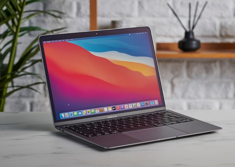 MacBook Air 13