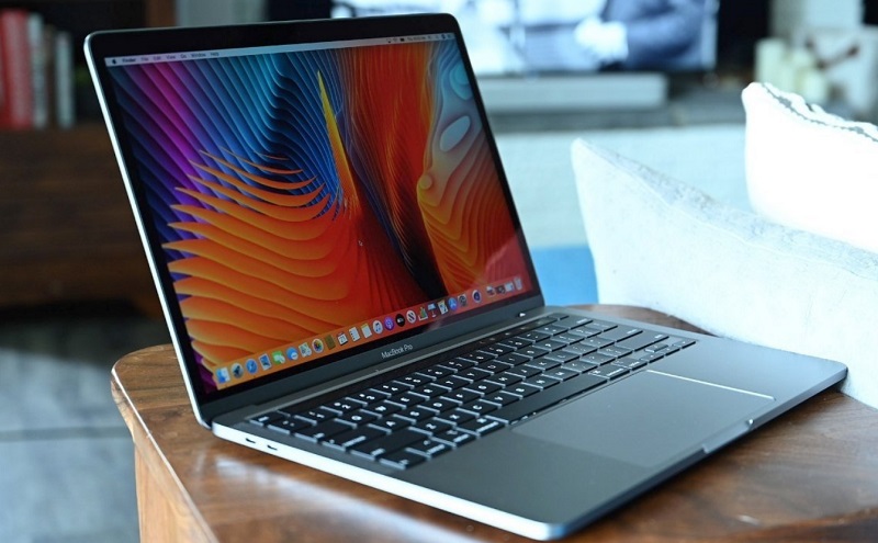 MacBook Pro M2 13