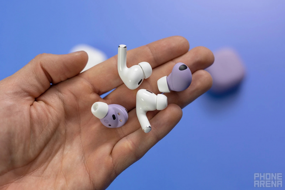 So sánh AirPods Pro 2 vs Samsung Galaxy Buds 2 Pro: Apple hay Samsung là người chiến thắng?