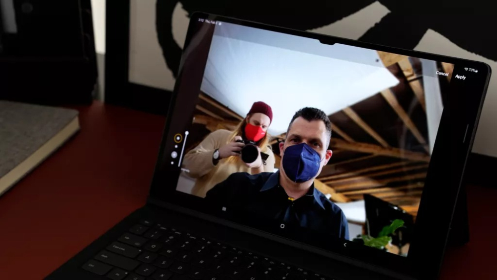 So sánh iPad Pro 2022 vs Samsung Galaxy Tab S8 Ultra: Nên mua máy tính bảng nào?