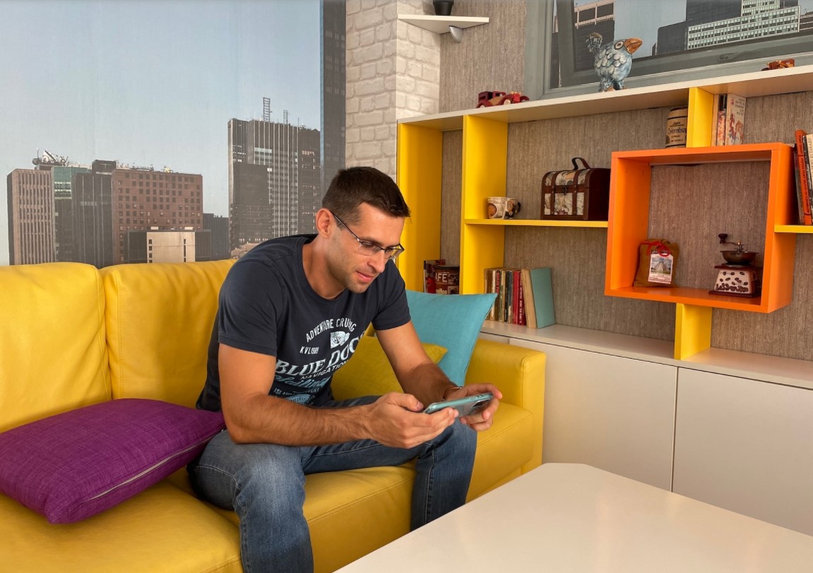 Camera iPhone 12 mini và iPhone 11