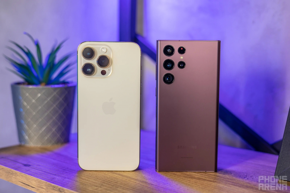 So sánh iPhone 14 Pro Max và Samsung Galaxy S22 Ultra