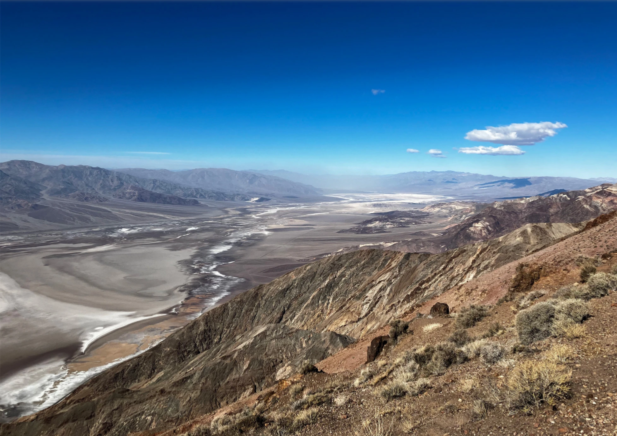 So sánh iPhone SE 2022 vs iPhone 12 mini