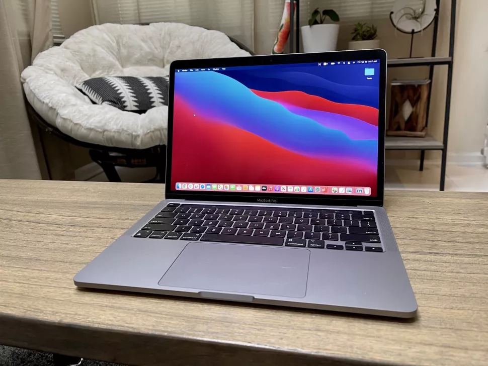 So sánh MacBook Pro M2 vs MacBook Air M2