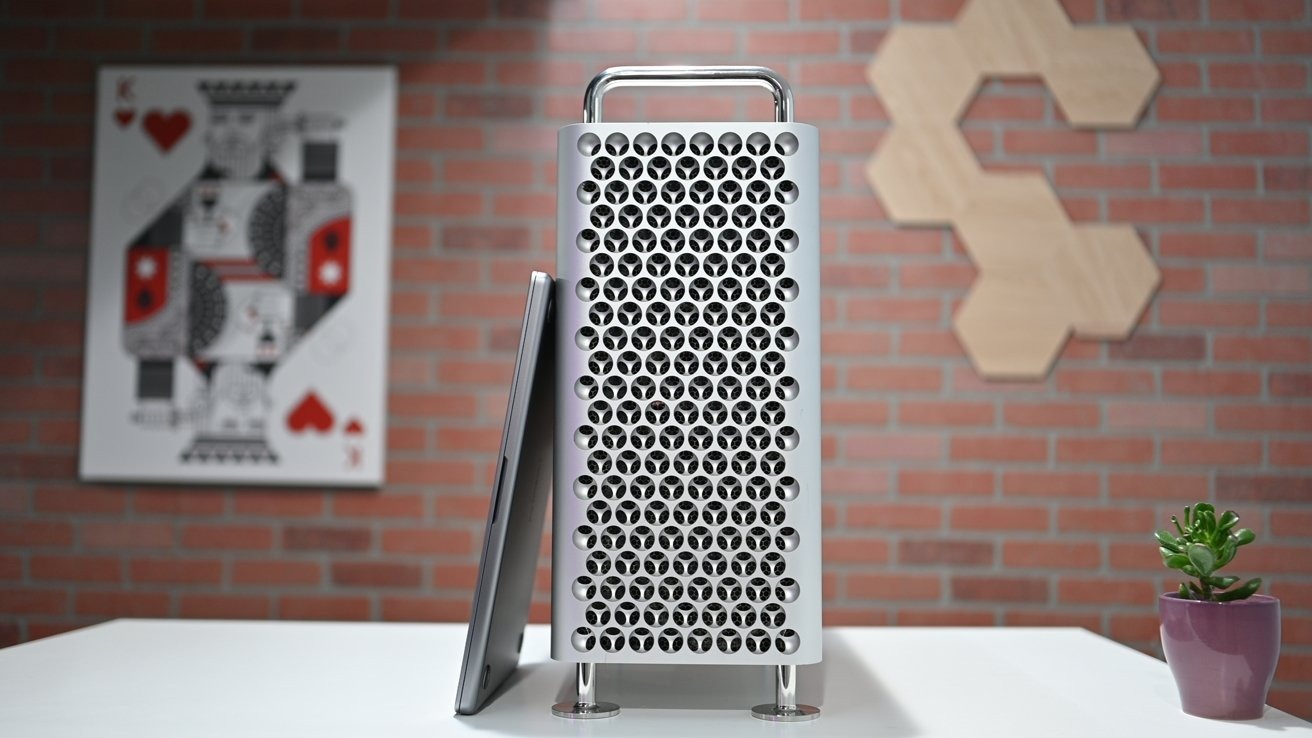 MacBook Pro 16 inch 2021 vs Mac Pro