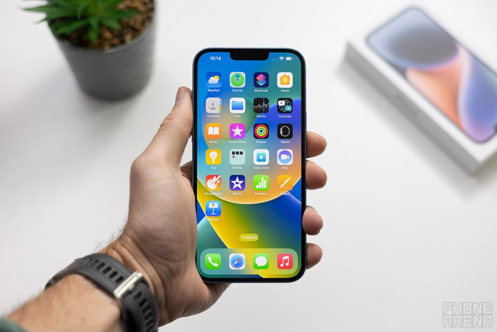 So sánh Galaxy S23 Plus vs iPhone 14 Plus