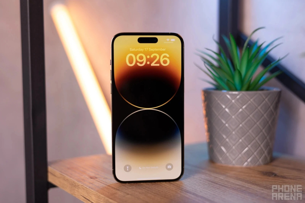 So sánh Samsung Galaxy S23 Ultra vs Apple iPhone 14 Pro Max