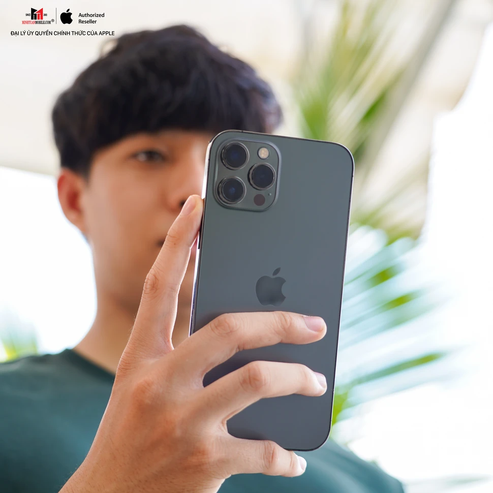 Sử dụng iPhone như thế nào để không ảnh hưởng sức khỏe?