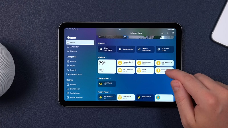 Các thiết bị iOS, iPadOS và macOS có thể điều khiển Apple HomeKit