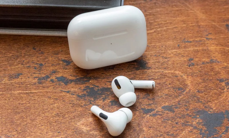 Kích thước nhỏ gọn hơn hoặc giữ nguyên kiểu dáng giống AirPods Pro