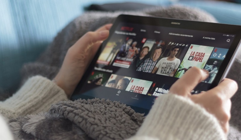 Netflix sẽ dựa trên đánh giá phim của người dùng 