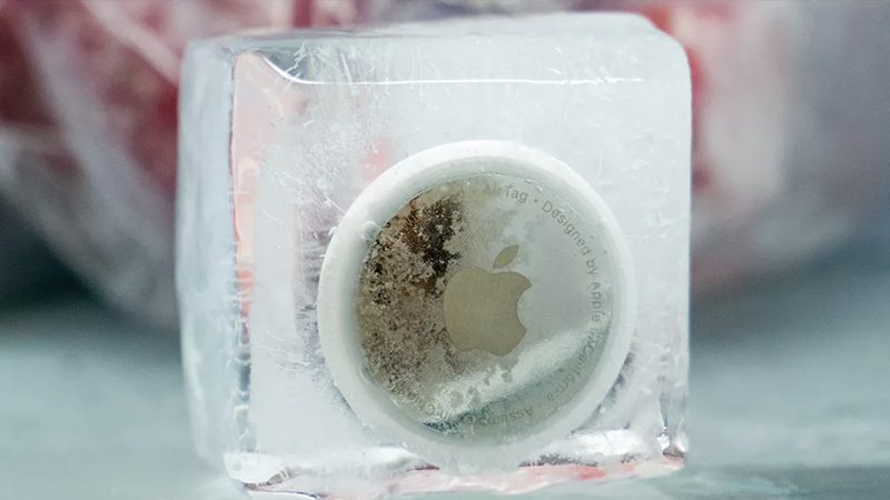 Đông đá thẻ AirTag