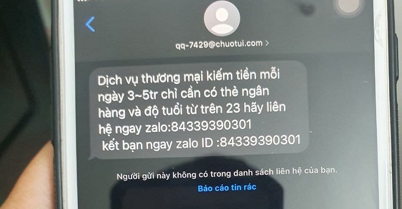 Thực trang thông tin lừa đảo tìm việc trên iPhone