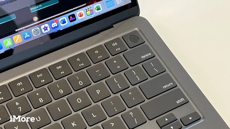 Trên tay đánh giá chiếc M2 MacBook Air 2022: Liệu có đáng mua?