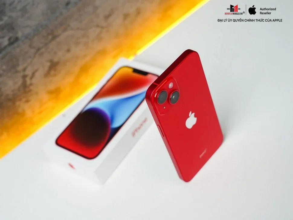 iPhone 14 màu đỏ