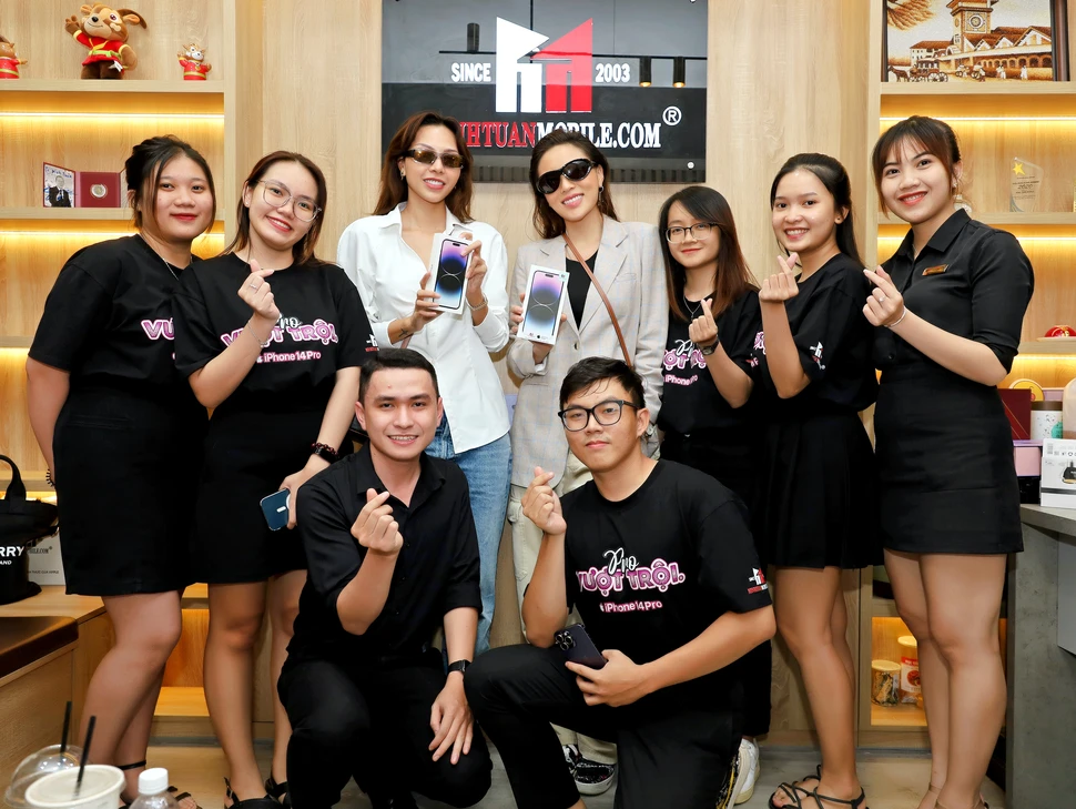 Minh Tuấn Mobile chuyên iPhone 14 Pro Max chính hãng
