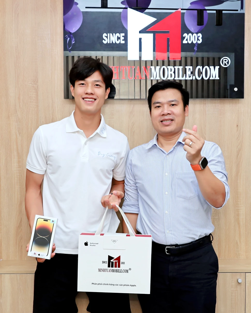 Lương Duy Cương mua iPhone 14 Pro Max tại Minh Tuấn Mobile