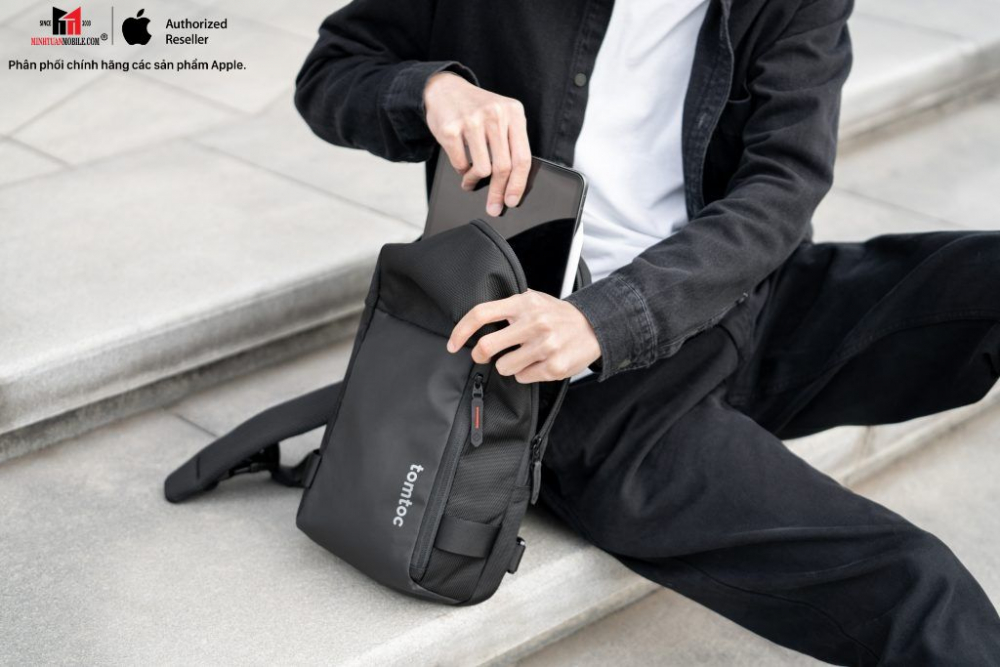 Túi đeo chéo đa năng Tomtoc Croxbody EDC Sling Bag A54A1D1